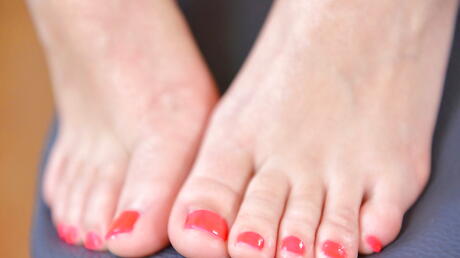 Curious portuguese red-haired cutie Susana Melo in nasty foot fetish action 